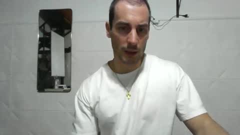 Snapshot of genraro69 chatting on 04/12/26, 05:12 Genaro online show from 04/12/26, 05:12