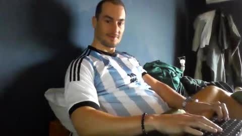 Snapshot of genraro69 chatting on 06/03/26, 01:57 Genaro online show from 06/03/26, 01:57