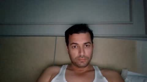 genteldevil online show from 12/22/25, 08:11