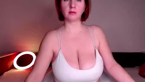Chrisa online show from 02/07/25, 04:27