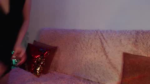 Snapshot of gentlemila chatting on 01/05/25, 11:22 gentlemila online show from 01/05/25, 11:22