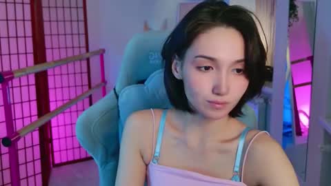 gentlemusee online show from 11/21/25, 07:23