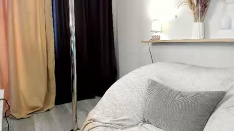 gentlesine online show from 06/14/26, 01:25