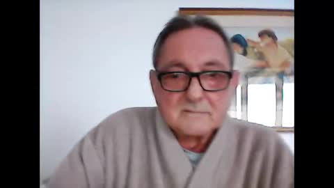 Snapshot of georg1412 chatting on 12/30/24, 08:43 georg1412 online show from 12/30/24, 08:43