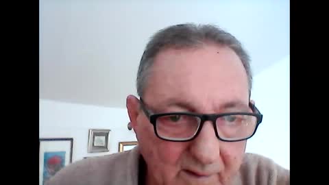 georg1412 online show from 02/18/26, 10:33