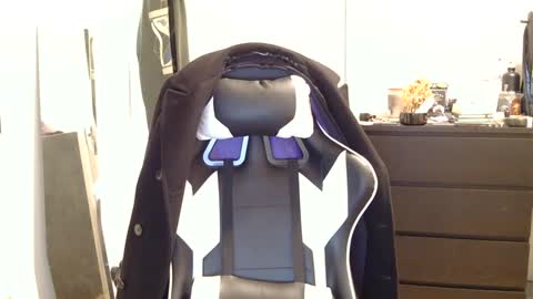 George2323 online show from 01/02/25, 10:44