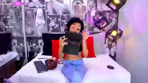 MRS SALCHICHA AND BREAD online show from 09/11/25, 01:55