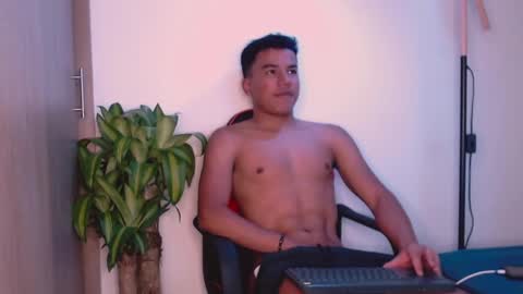 Jorge online show from 12/22/24, 09:42