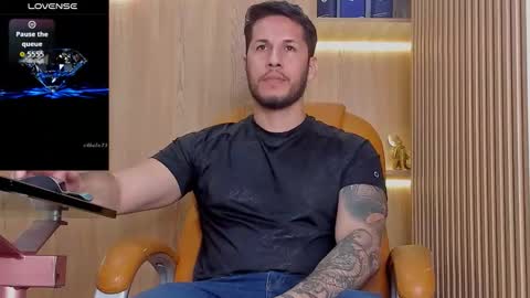 Snapshot of george_diesell_ chatting on 11/22/25, 08:41 George online show from 11/22/25, 08:41