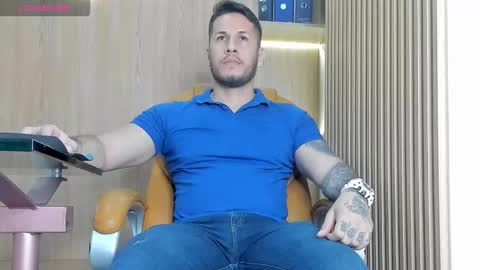 Snapshot of george_diesell_ chatting on 11/30/25, 07:51 George online show from 11/30/25, 07:51