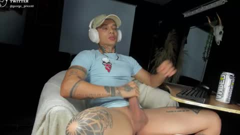 independent model online show from 09/29/25, 04:17