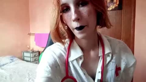 Ellie online show from 06/18/26, 03:49