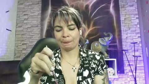 Georgina  online show from 01/13/25, 08:47