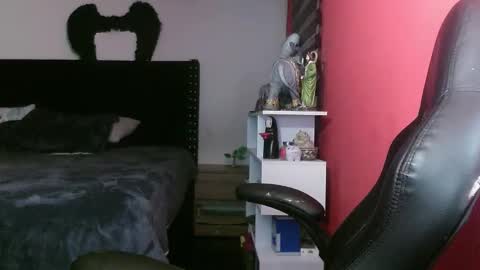 Georgina  online show from 11/12/25, 05:30