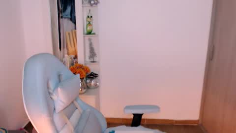 georgina Ferrer online show from 06/16/26, 01:41