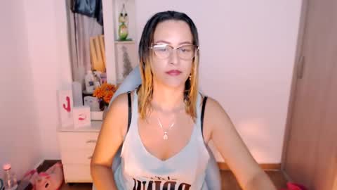 georgina Ferrer online show from 07/04/26, 01:34