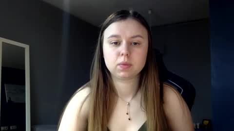 georginagina online show from 12/16/25, 11:59