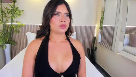 GeorginaReyes  online show from 05/27/26, 10:40