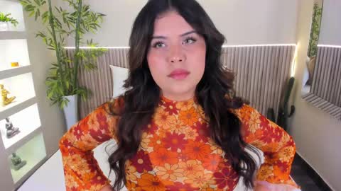 GeorginaReyes  online show from 06/06/26, 10:47