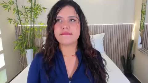 GeorginaReyes  online show from 06/10/26, 10:41