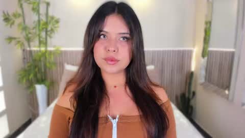 GeorginaReyes  online show from 06/22/26, 10:40