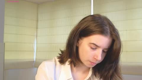 Snapshot of georginatrue chatting on 09/21/25, 03:08 My name is Kelly online show from 09/21/25, 03:08