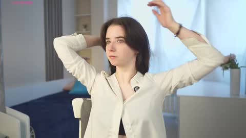 Snapshot of georginatrue chatting on 09/27/25, 03:22 My name is Kelly online show from 09/27/25, 03:22