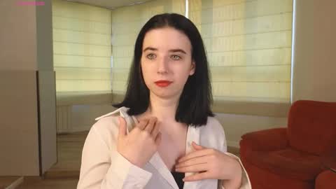 Snapshot of georginatrue chatting on 10/06/25, 03:15 My name is Kelly online show from 10/06/25, 03:15