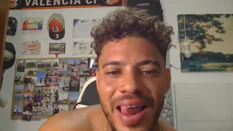 Snapshot of geovannygarrido91 chatting on 09/21/25, 04:41 geovannygarrido91 online show from 09/21/25, 04:41