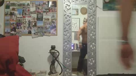 geovannygarrido91 online show from 11/24/25, 05:12