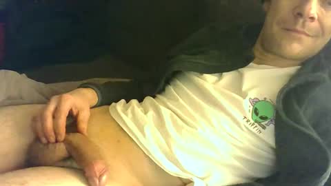 German33FFM1 online show from 11/28/25, 01:08