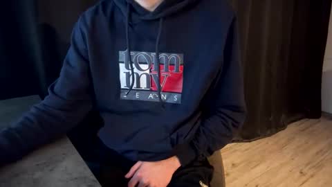 Snapshot of germanboy91565 chatting on 12/15/25, 09:08 germanboy91565 online show from 12/15/25, 09:08