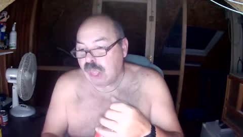 Snapshot of germany_50 chatting on 09/18/25, 04:25 germany_50 online show from 09/18/25, 04:25