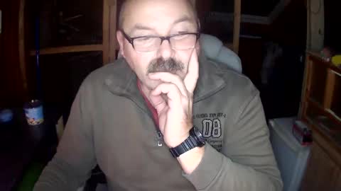 germany_50 online show from 11/15/25, 08:05