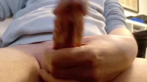 Snapshot of germinator33 chatting on 11/26/25, 03:35 germinator33 online show from 11/26/25, 03:35