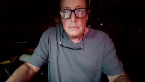 Snapshot of gerrardjj chatting on 07/19/26, 07:39 Jason online show from 07/19/26, 07:39