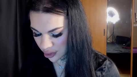 Evelin and Kangal online show from 09/11/25, 01:00