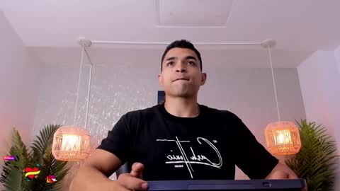 im Gerson online show from 12/25/24, 04:44