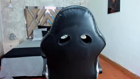 Snapshot of gerson_zt chatting on 10/25/25, 08:03 im Gerson online show from 10/25/25, 08:03