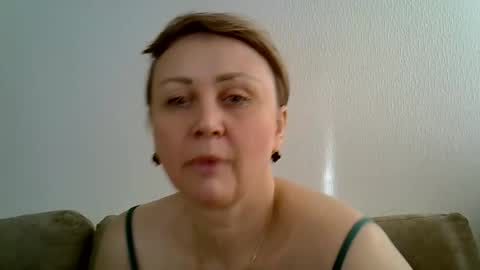Snapshot of gessy_angel chatting on 02/18/26, 07:59 gessy_angel online show from 02/18/26, 07:59