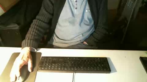 getz62 online show from 01/31/25, 08:43