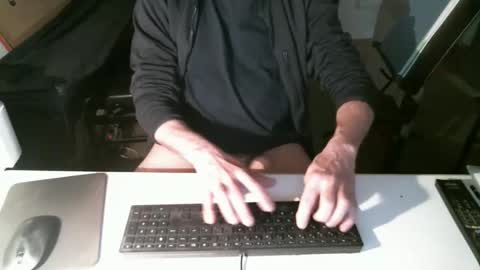getz62 online show from 03/06/25, 08:41