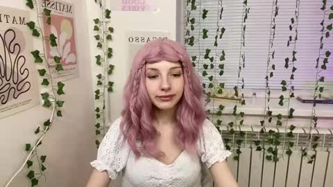 Snapshot of gf_yup chatting on 12/24/24, 12:44 Alexa online show from 12/24/24, 12:44