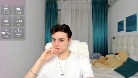 Snapshot of ggimperator chatting on 12/01/25, 10:42 Alex online show from 12/01/25, 10:42