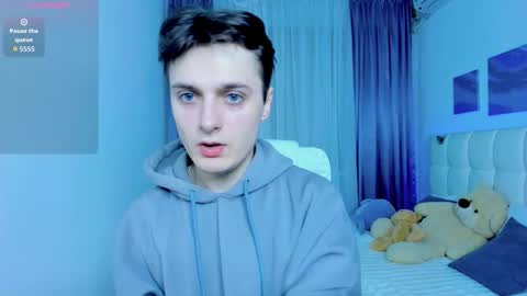 Snapshot of ggimperator chatting on 12/04/25, 10:24 Alex online show from 12/04/25, 10:24