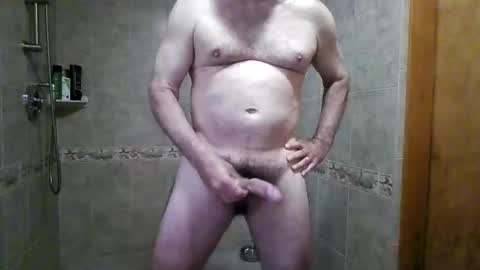 gguyfrofunn_2 online show from 05/19/26, 12:33