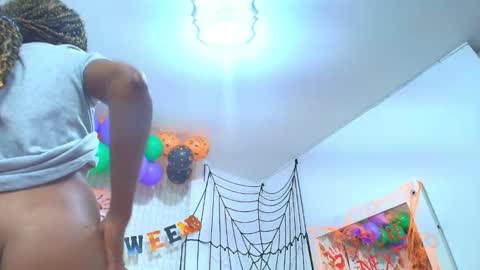 ghanimabrooks online show from 10/29/25, 12:29