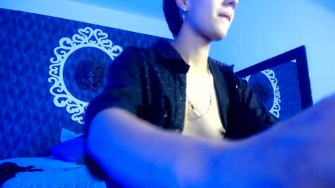 Snapshot of ghost__girl_ chatting on 11/08/25, 03:50 Your Girl online show from 11/08/25, 03:50