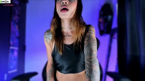 Sara online show from 09/27/25, 02:33