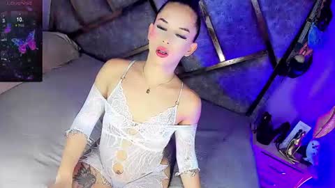 Gia Ferrara online show from 06/26/26, 02:38